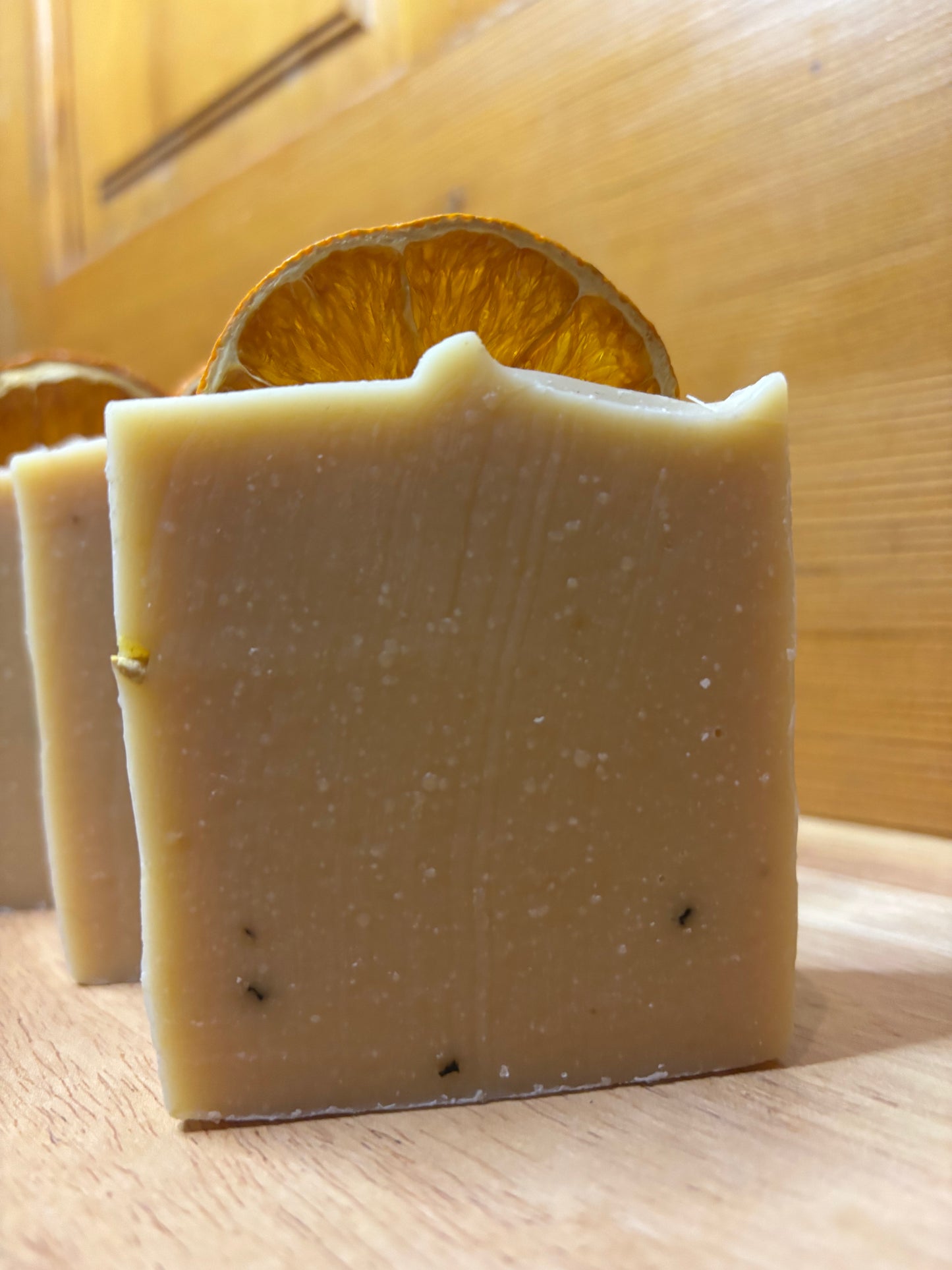 Orange Spearmint with Dried Orange and Mint Embeds