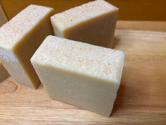 Grapefruit with Pink Himalayan Salt